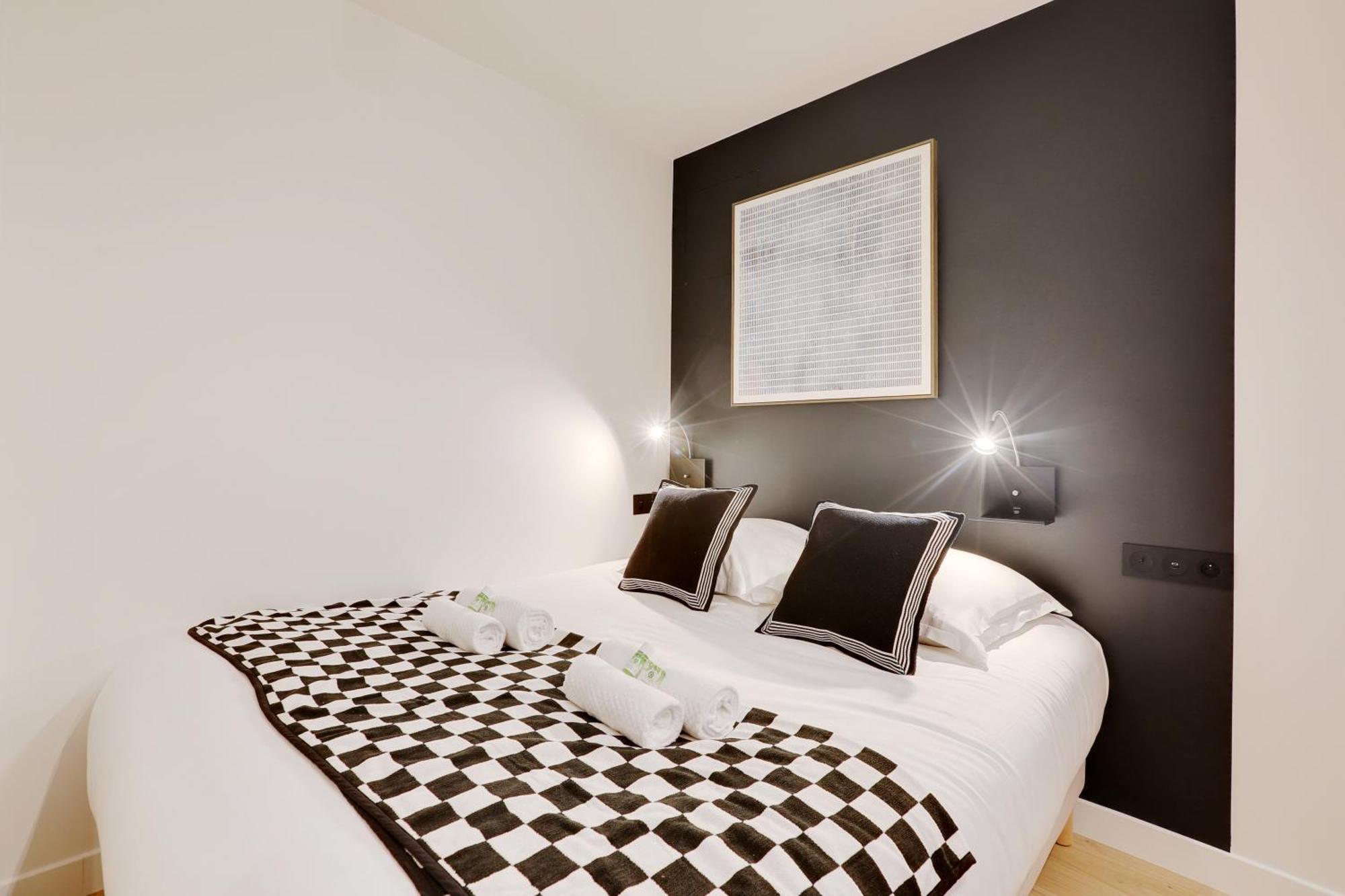 Apartment Au Coeur Du Sacre Coeur
