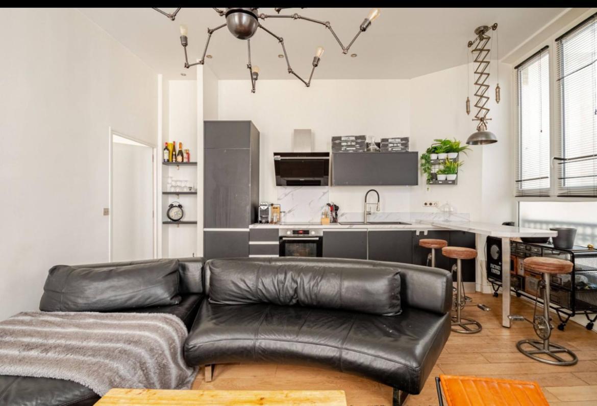 Appartamento Chic Near Louvre & Eiffel Tour