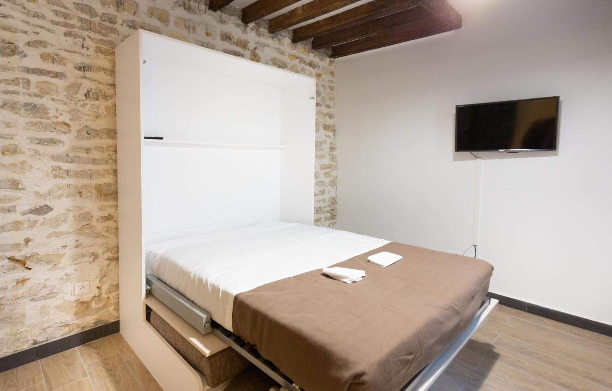 Hotel Leonard De Vinci Ii Paris