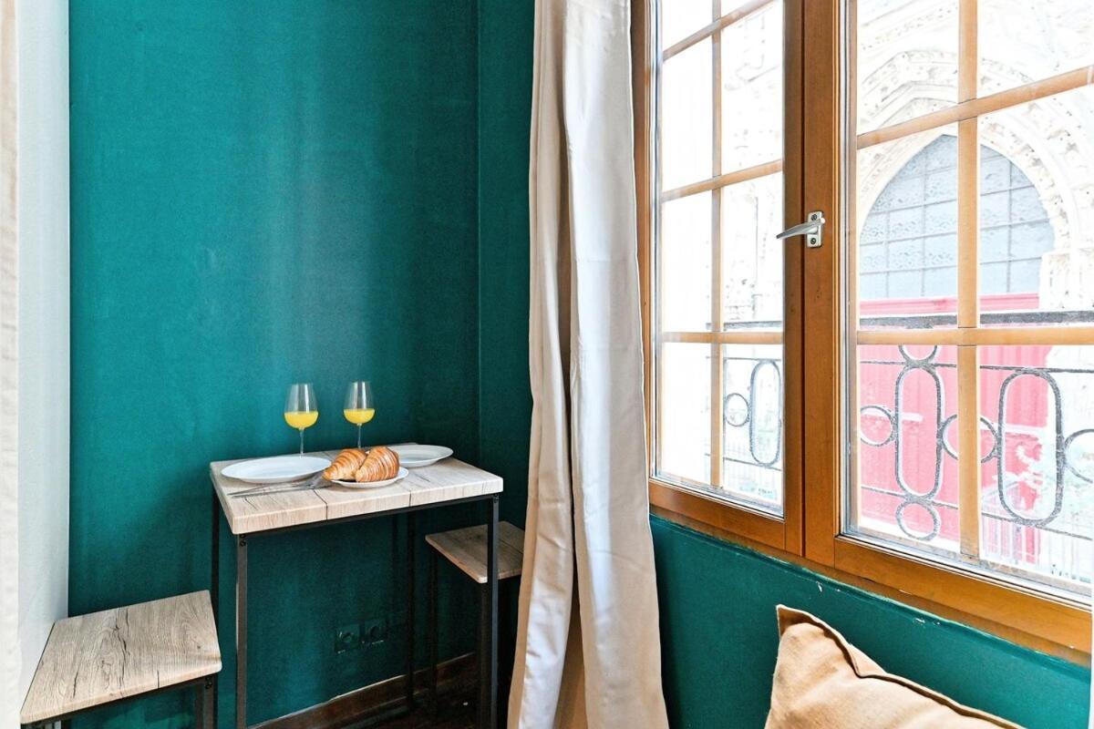 Cozy In The Beautiful Marais Appartamento