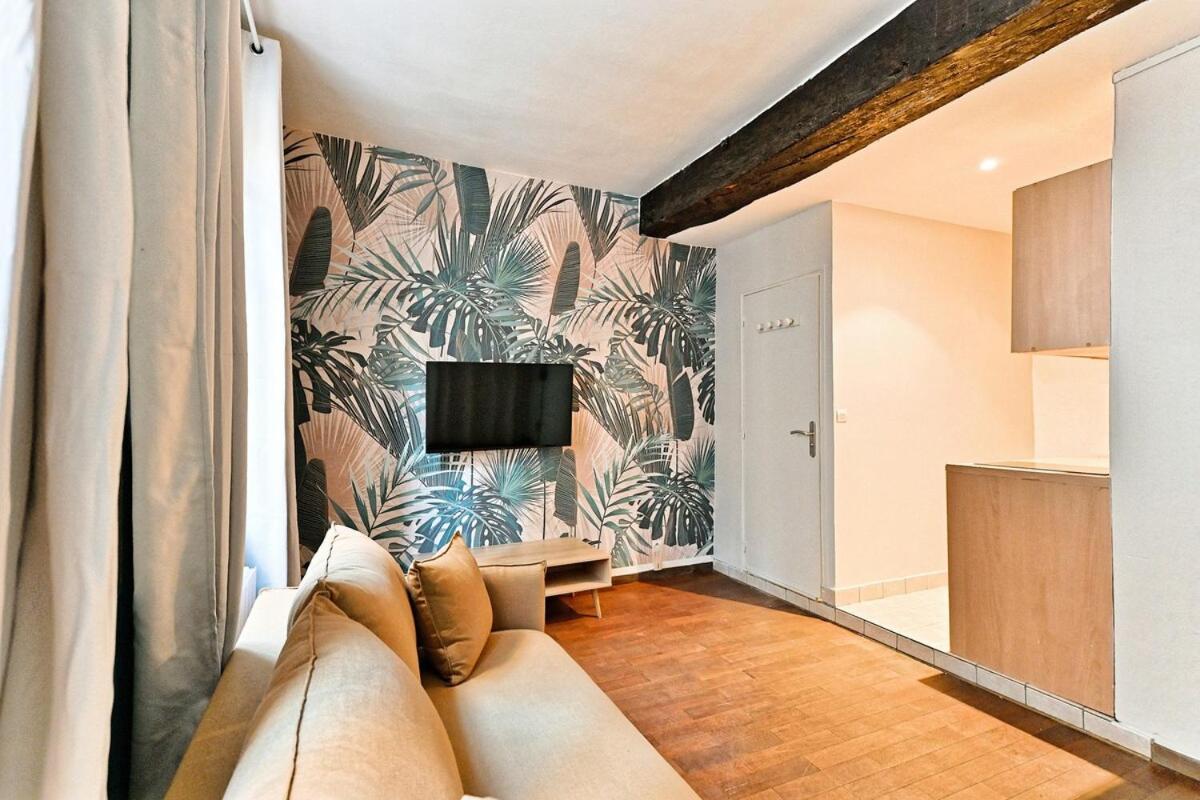 Cozy In The Beautiful Marais Appartamento *