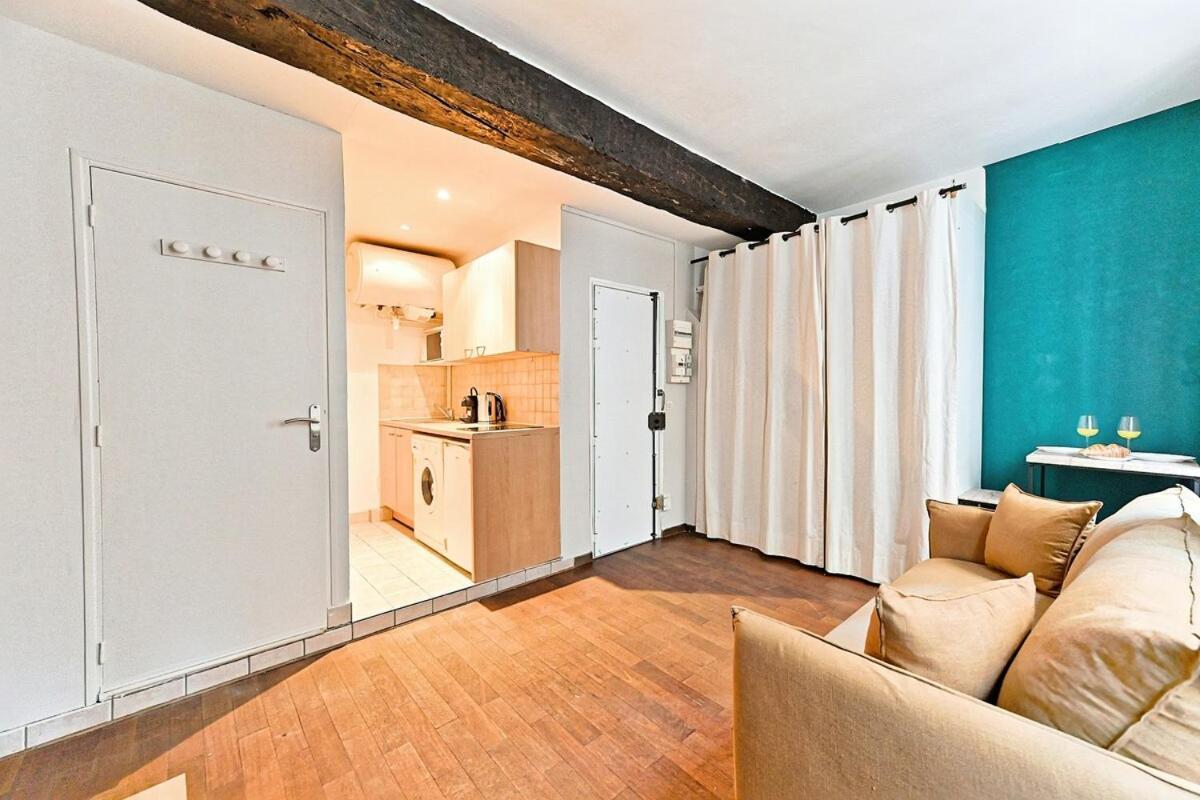 Cozy In The Beautiful Marais * Parigi