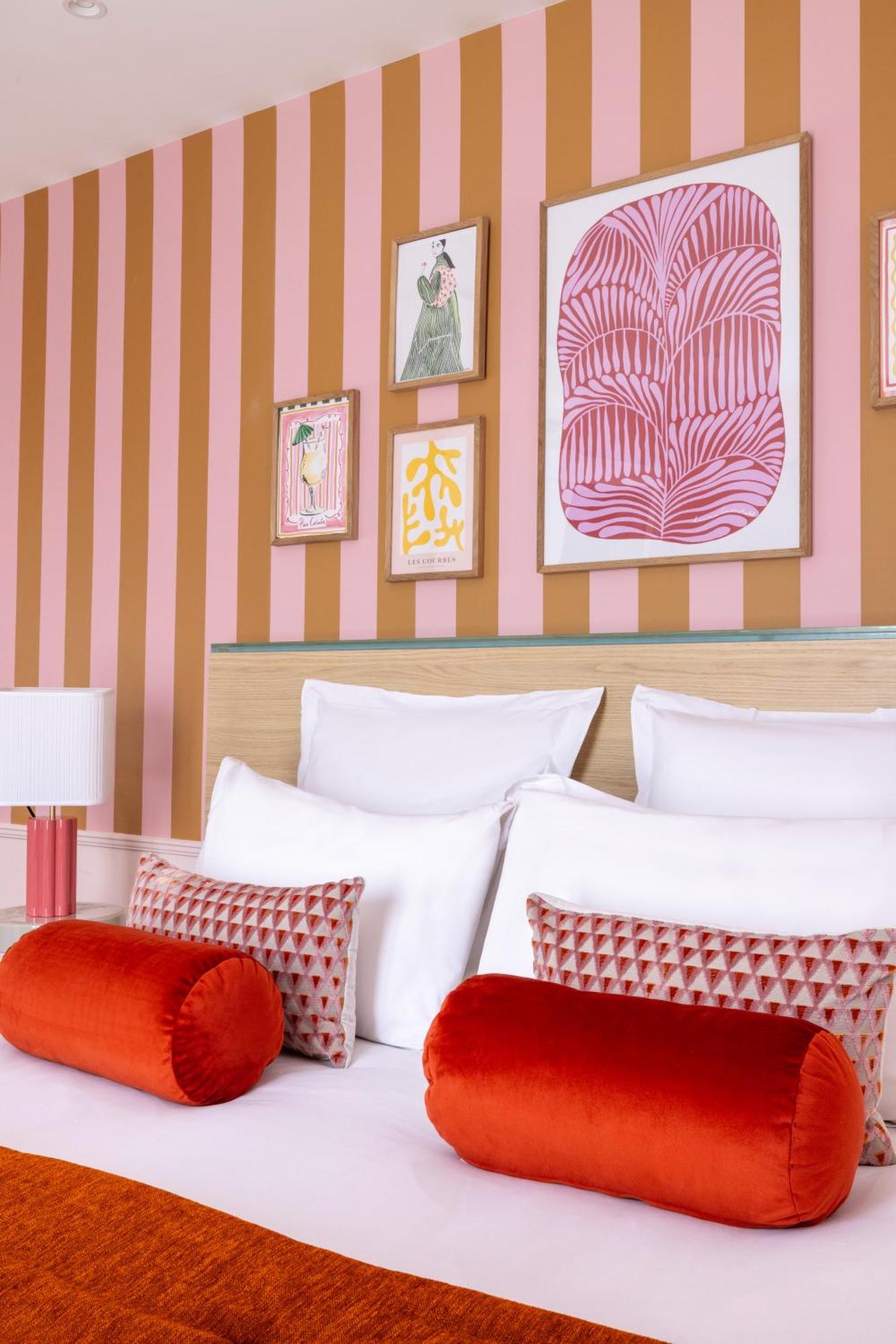 Hotel La Folie Des Pres - Saint-germain-des-pres 3*