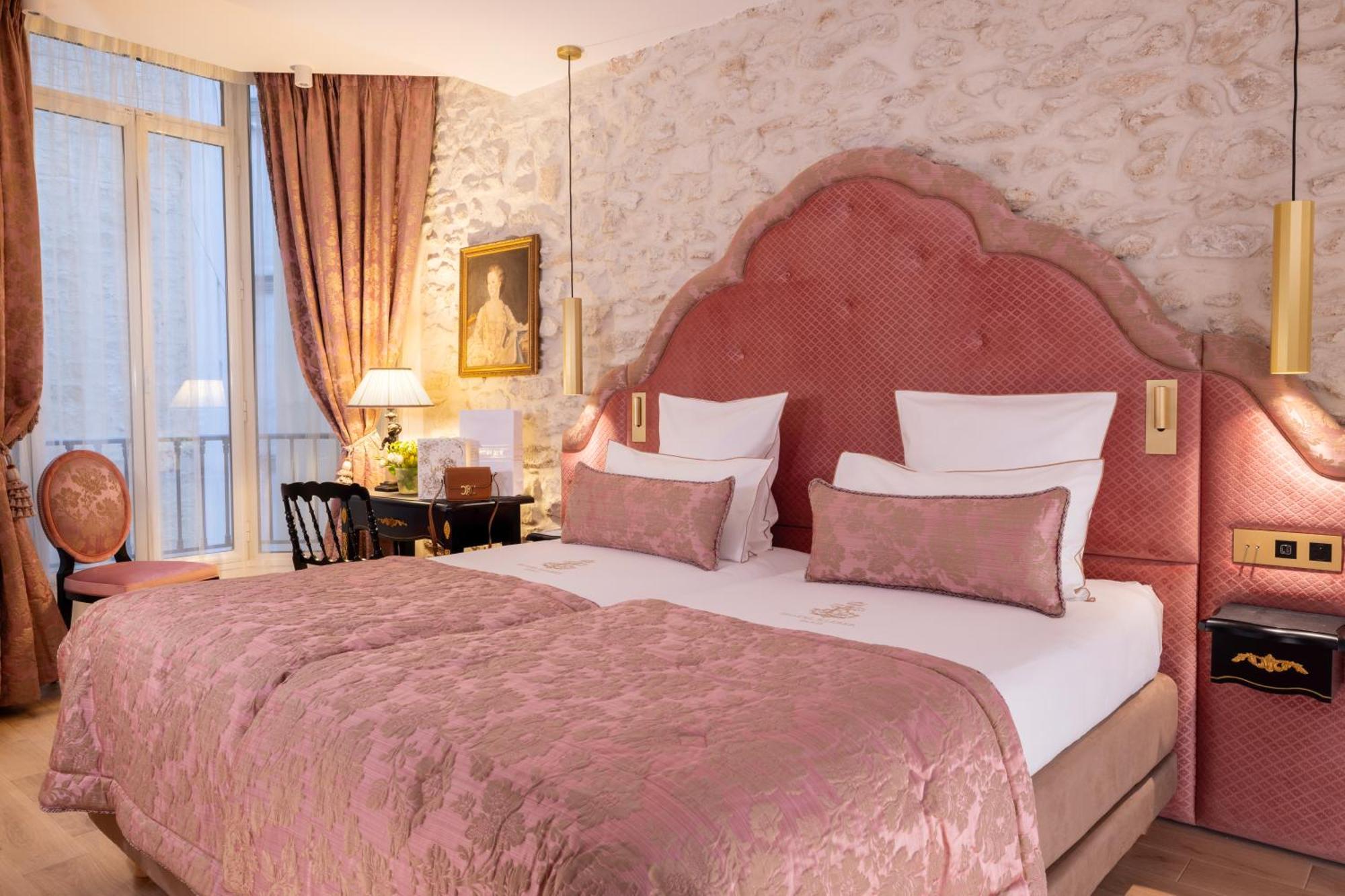 Hotel Kleber Champs-elysées Tour-eiffel 3*