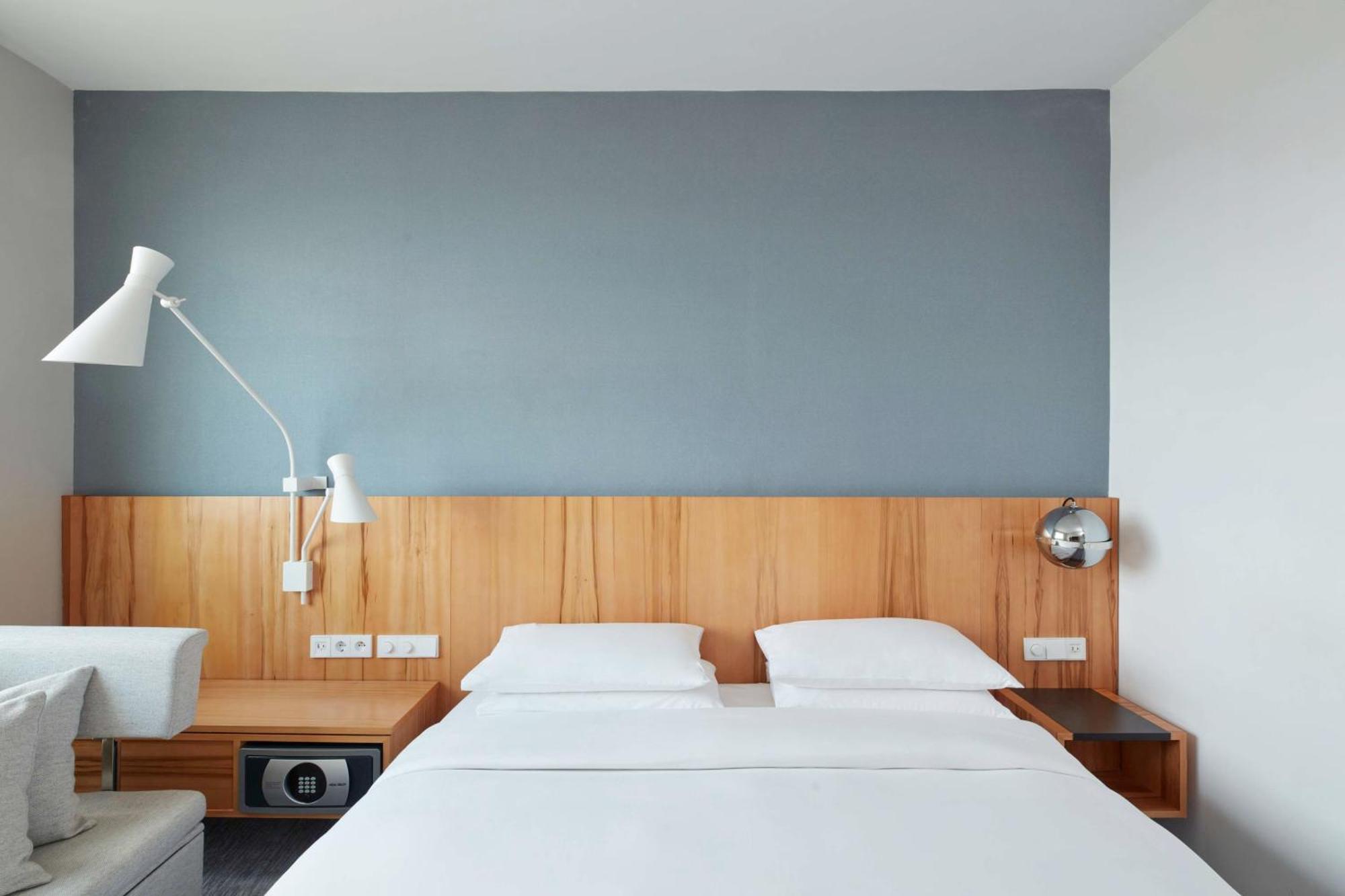 Hyatt Regency Etoile 4* Paris