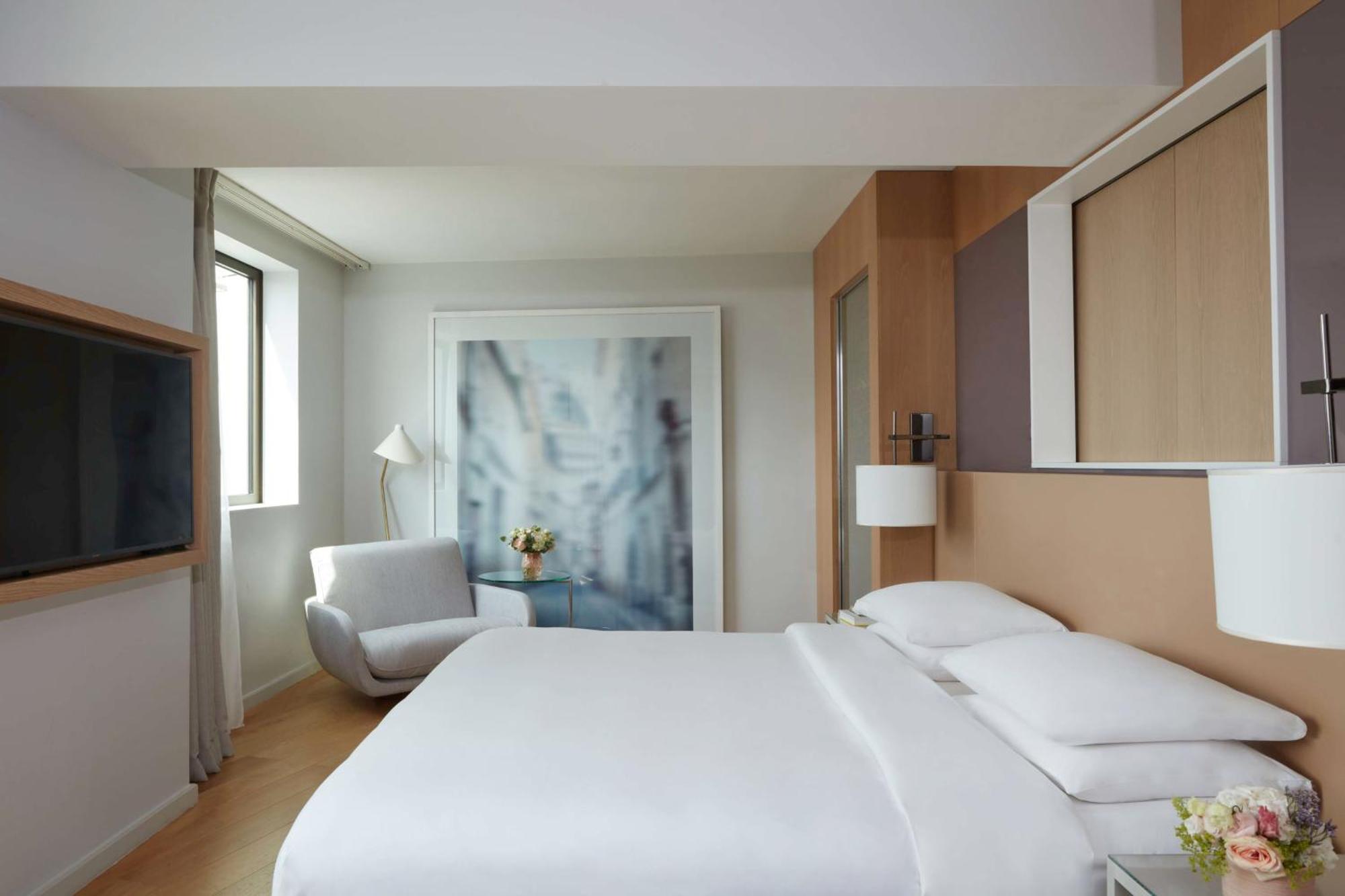 Hyatt Regency Etoile