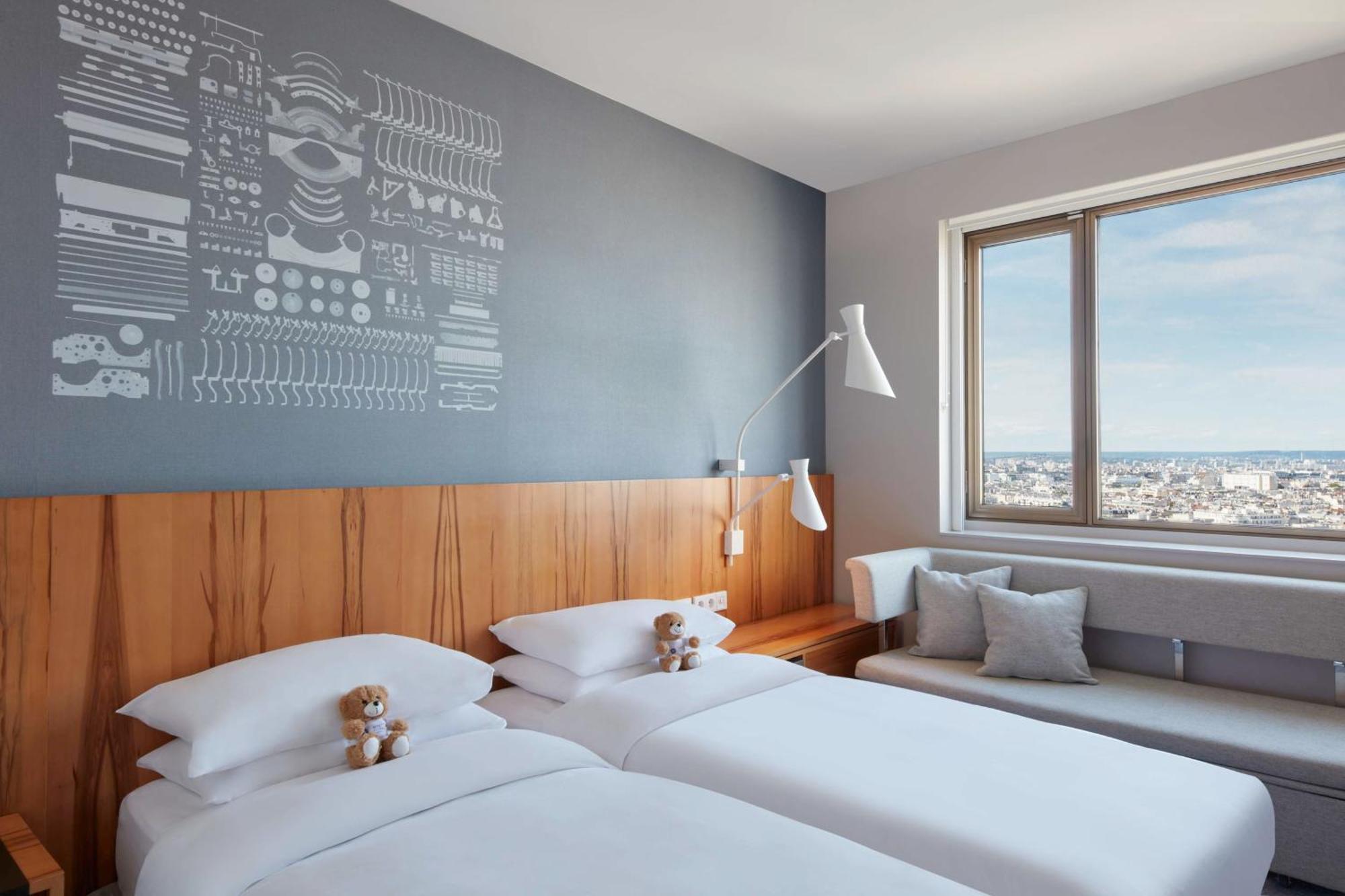 Hyatt Regency Etoile