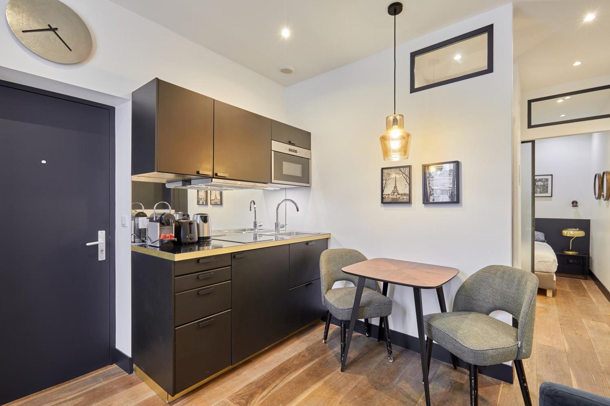 Rent A - Alma Appartamento Parigi