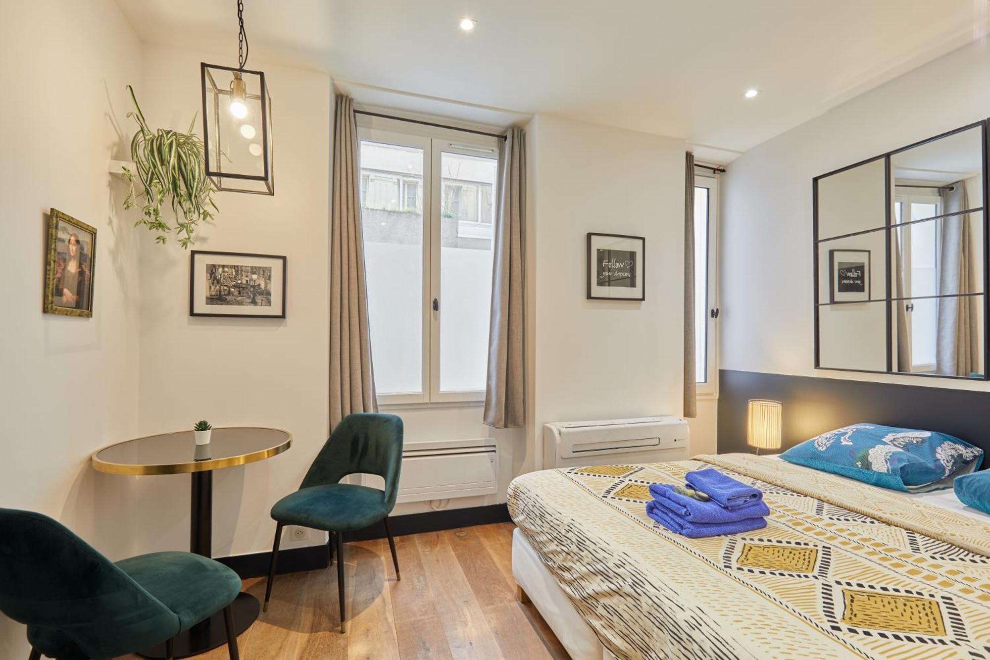 Appartamento Rent A - Alma Parigi