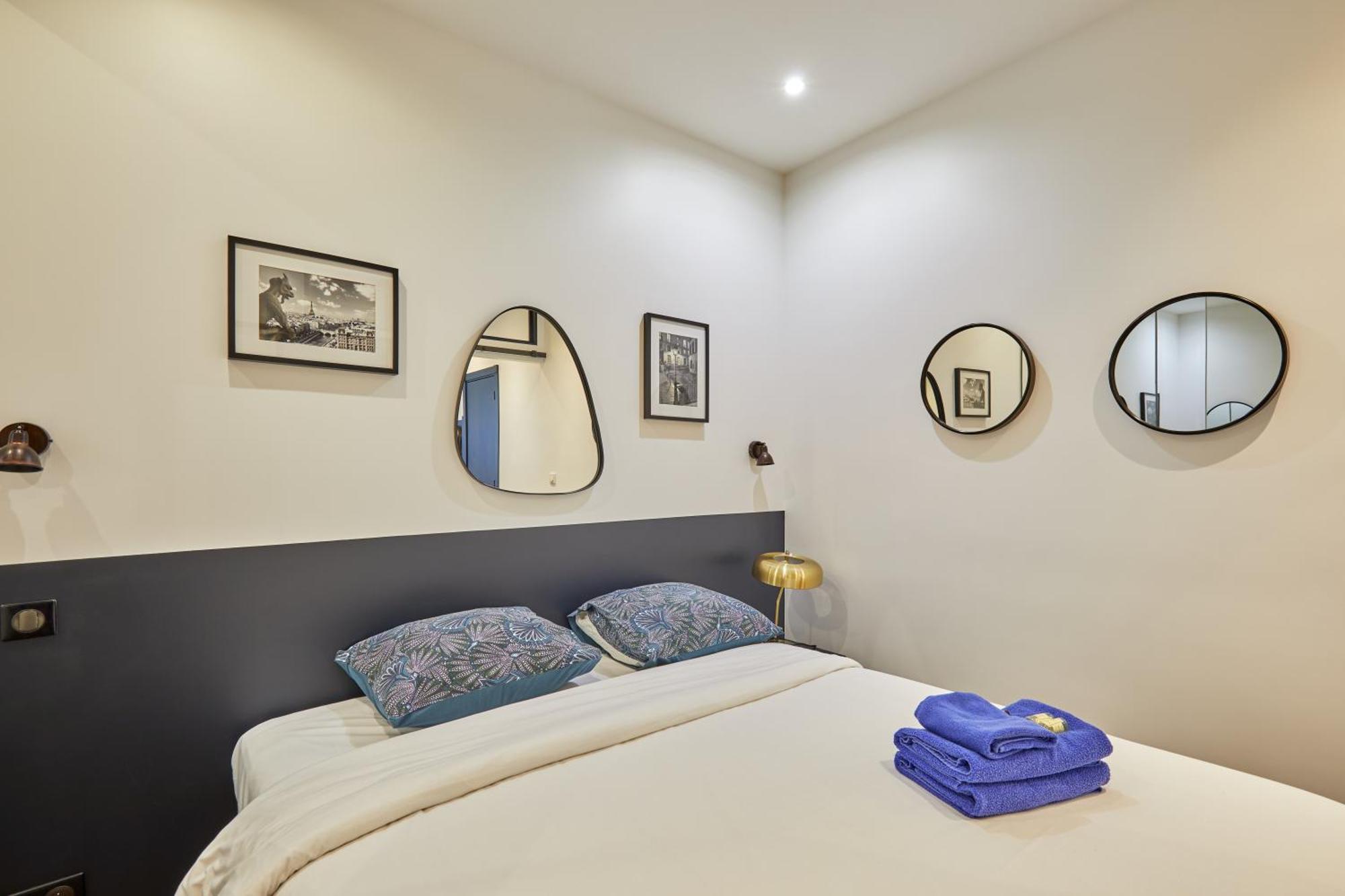 Rent A - Alma Parigi
