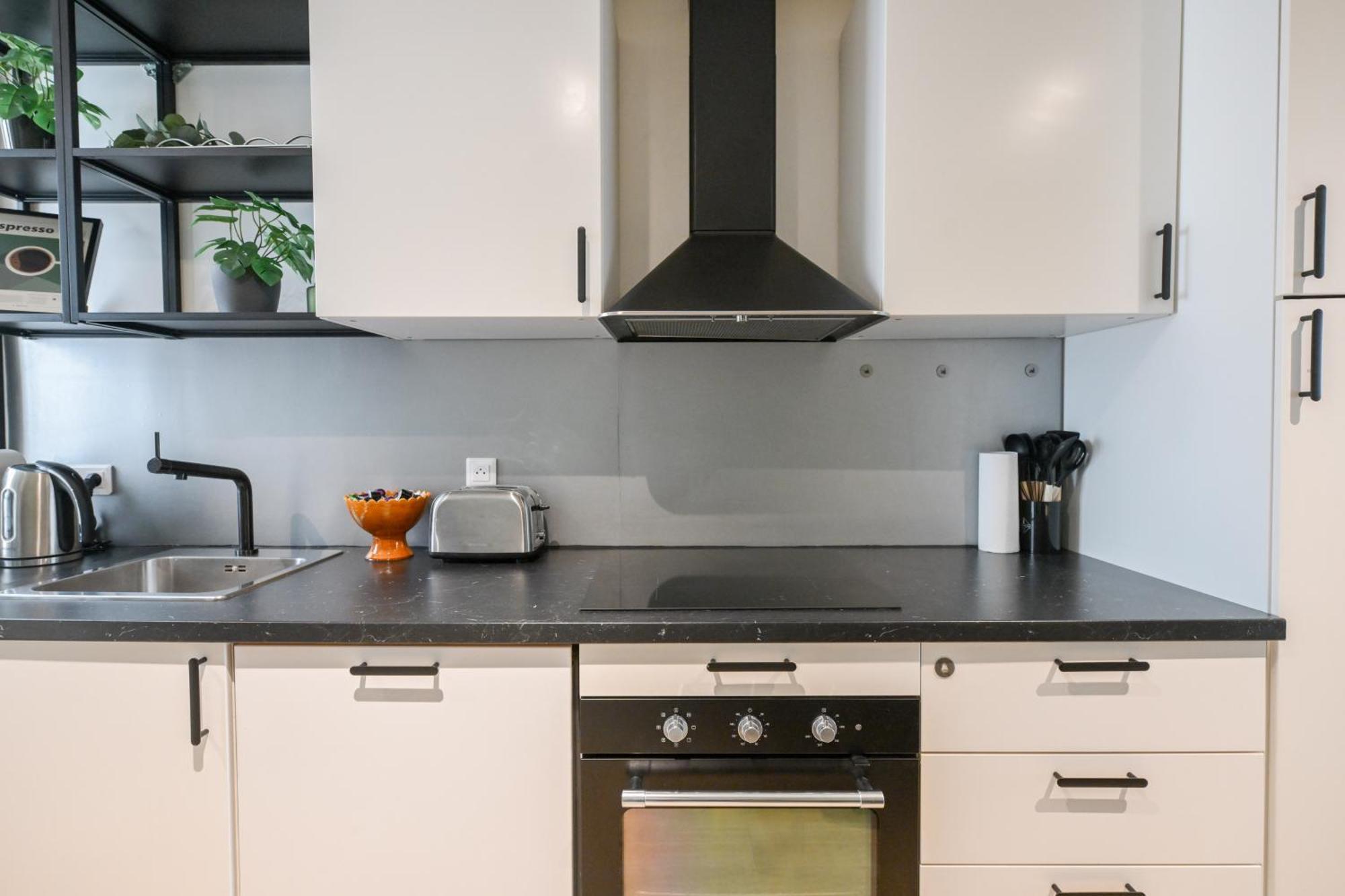 Charming 1 Bed 4ppl Near The Center Appartamento