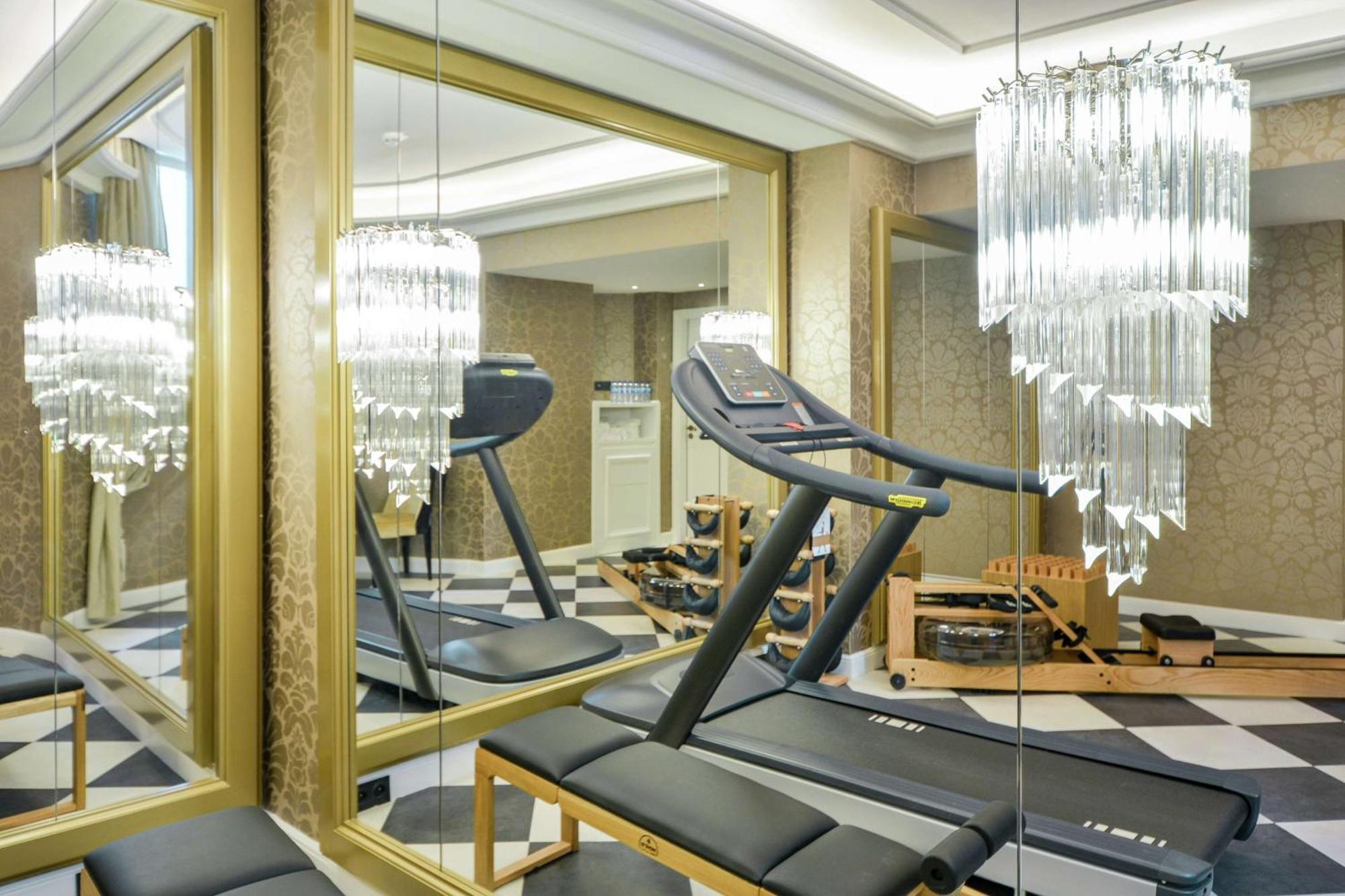 Maison Astor Paris, Curio Collection By Hilton Hotel 4*