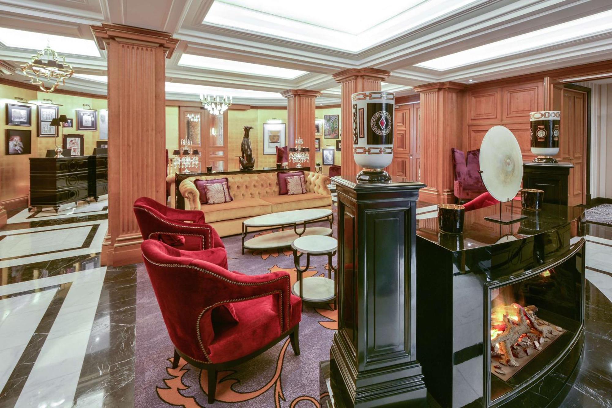 Hotel Maison Astor Paris, Curio Collection By Hilton 4*