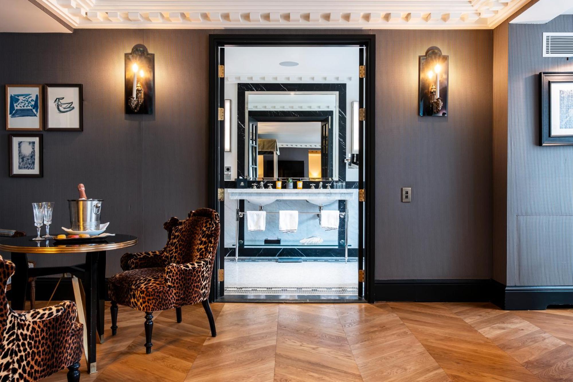 De Berri Champs-elysees, A Luxury Collection 5* Paris