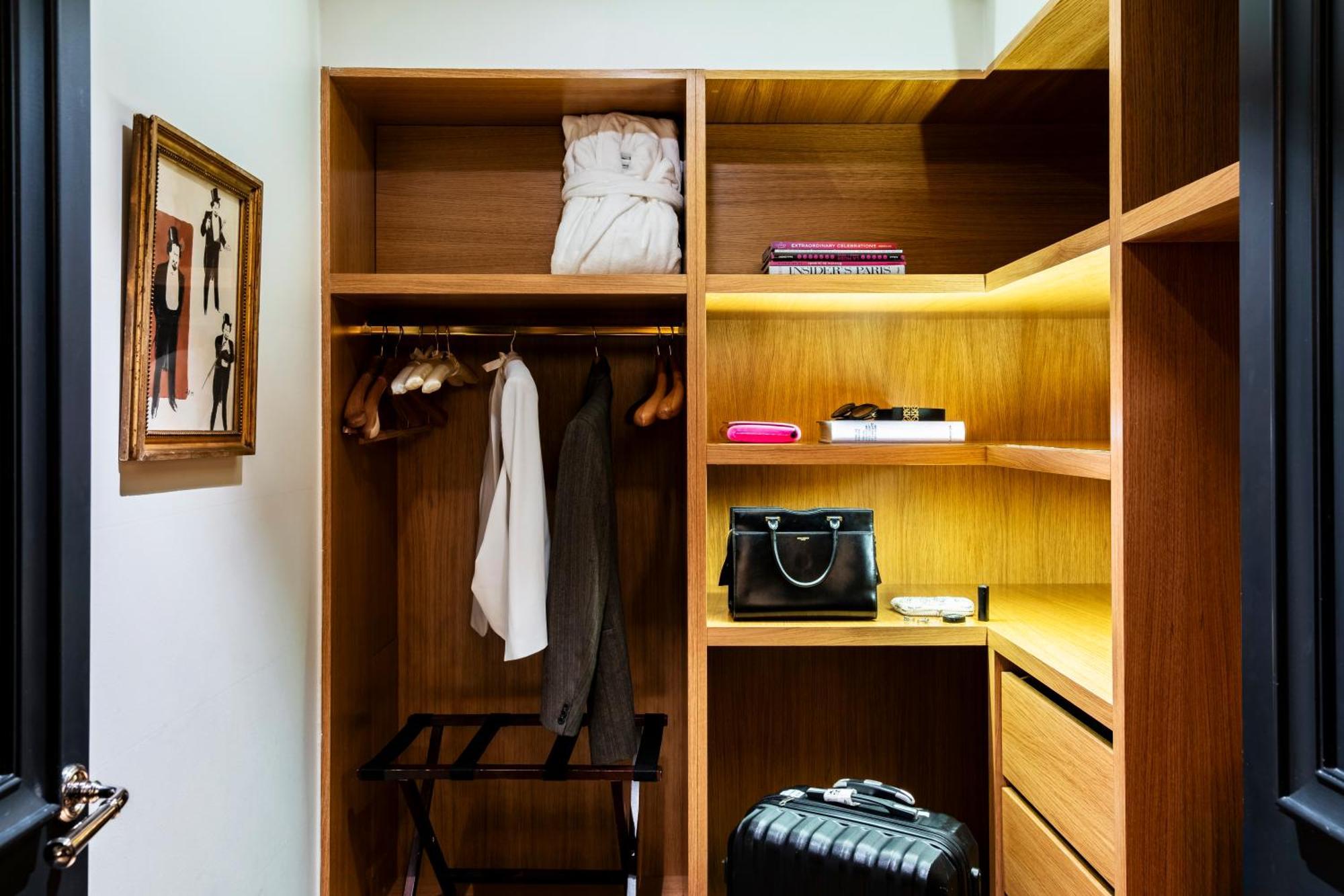 Hotel De Berri Champs-elysees, A Luxury Collection