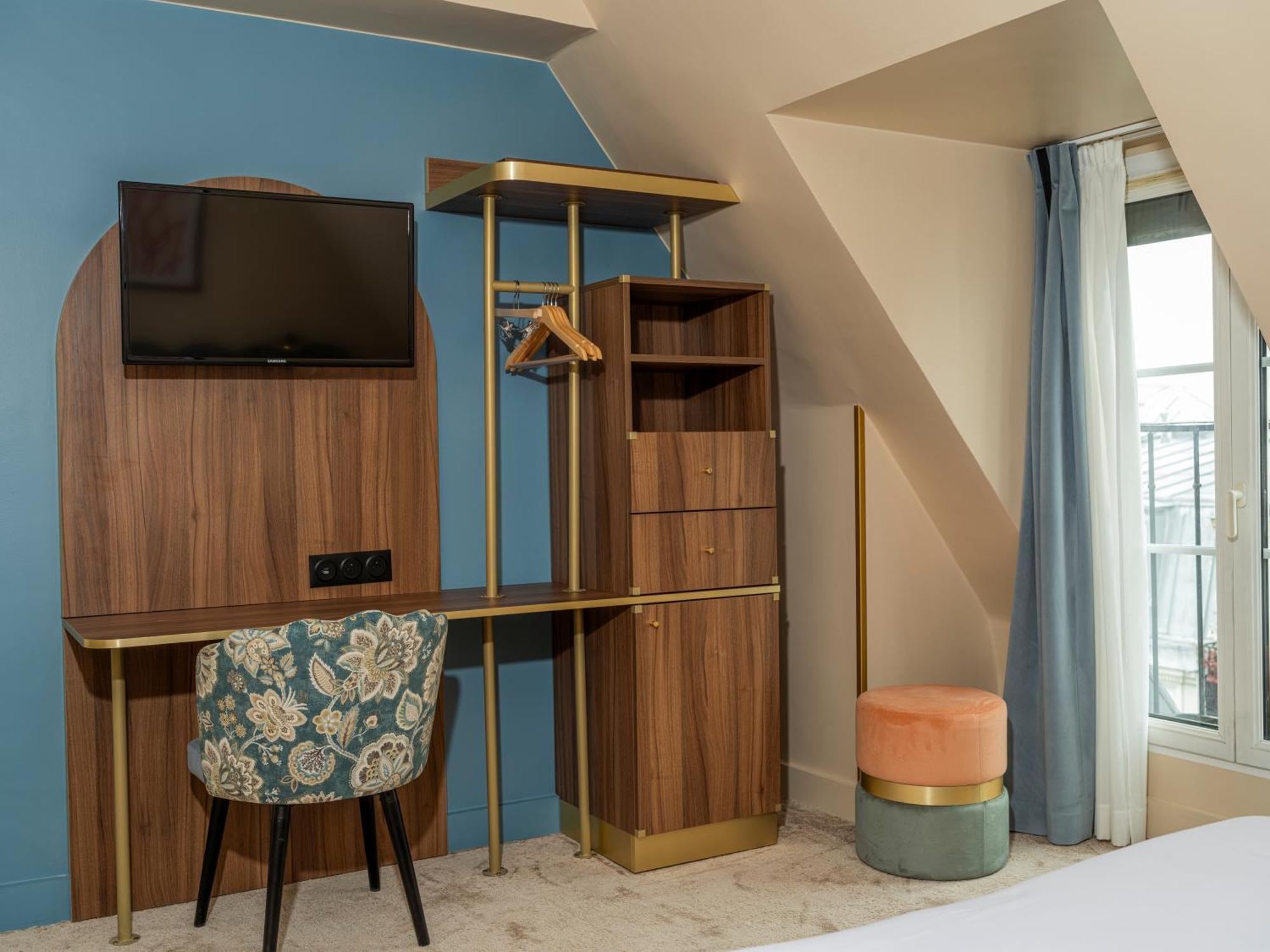 Hotel Boronali 3*