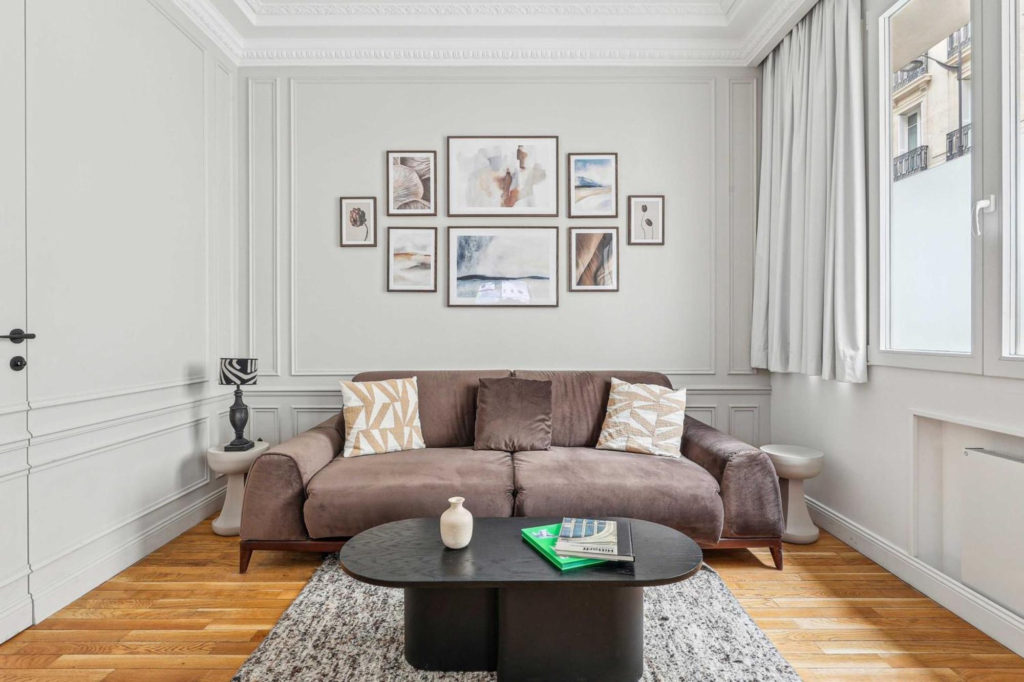Interior Design - 6p-2br - Tour Eiffel Parigi
