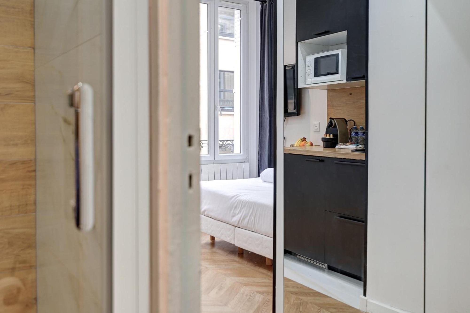 Renove Proche Des Champs With Ac Apartment Paris