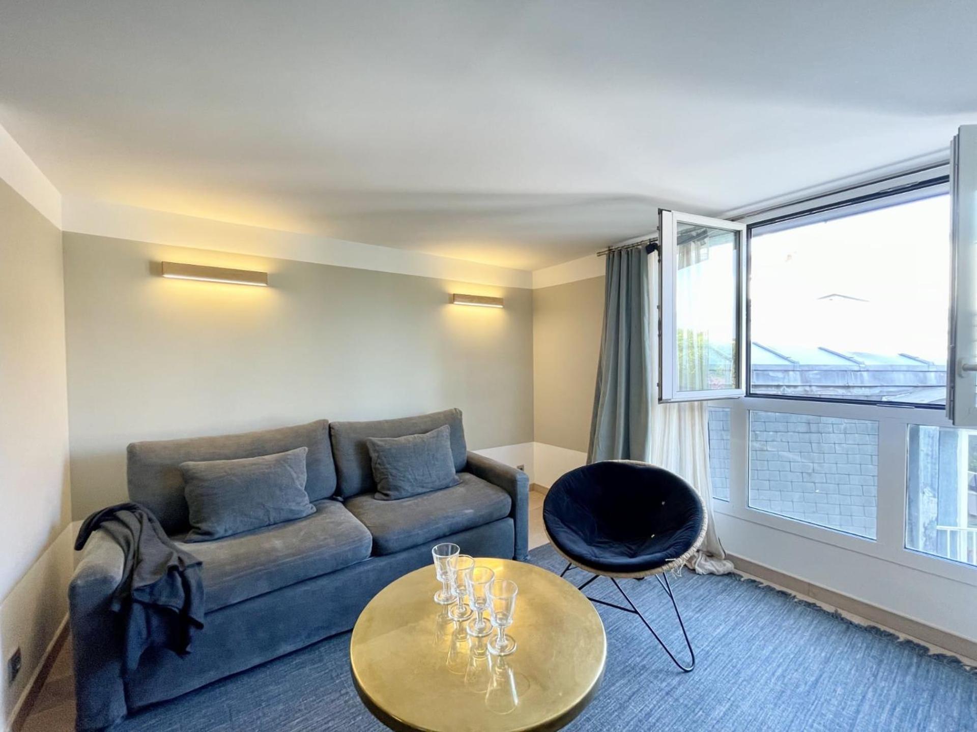 Apartment Parisian L Montmartre