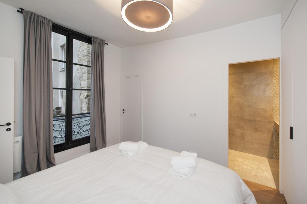 Pick A Flat's In Le Marais - Rue Sainte Croix De La Bretonnerie Appartamento Parigi