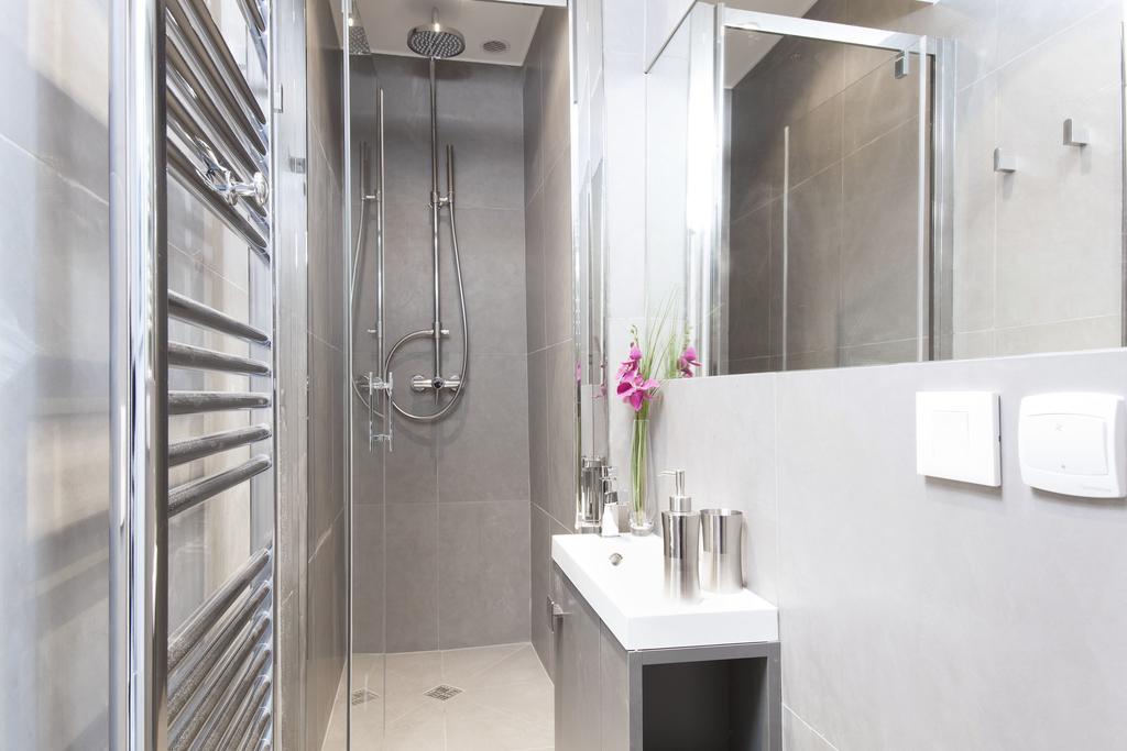 Livinparis - Luxury 3 Bedrooms Grands-boulevards I * Parigi