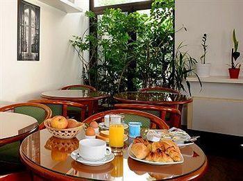 Hotel Crimée 3*