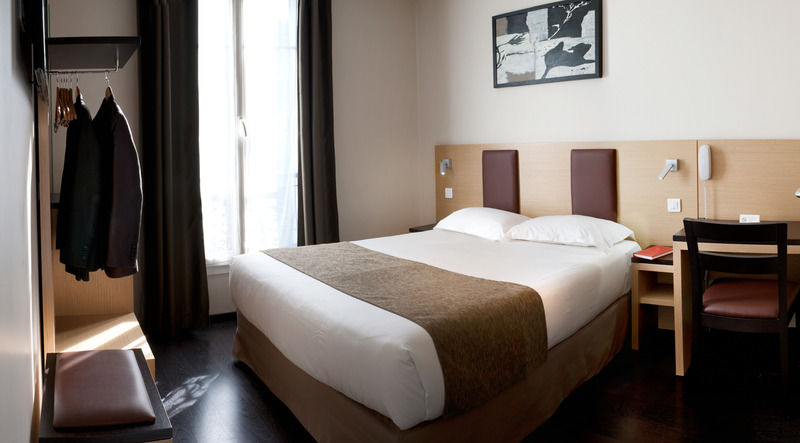 Source 3* Parigi