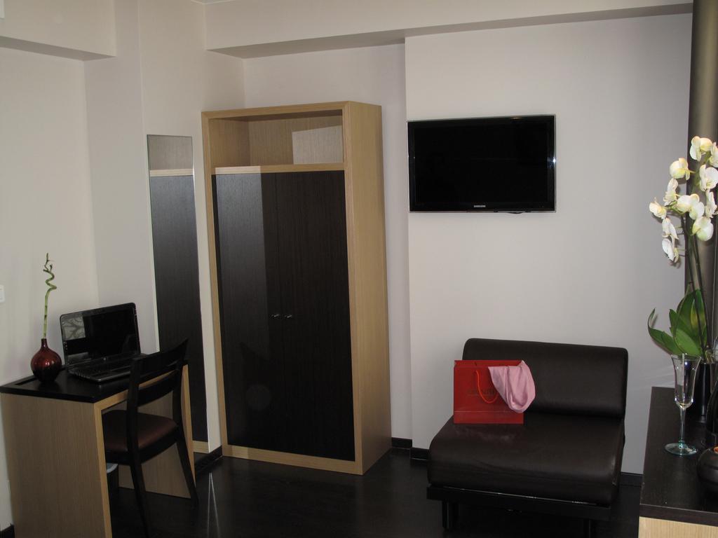Hotel Source