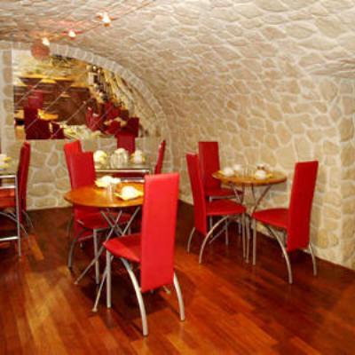 Hotel Hauteville Opera 3*