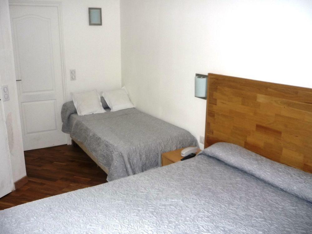 Mary's Hotel *