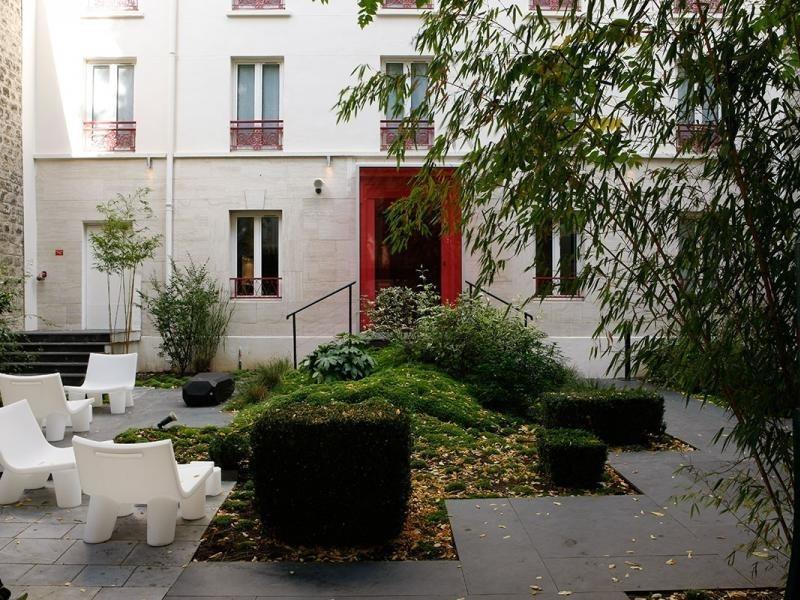Le Quartier Bercy-square Parigi