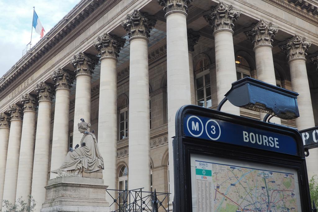 Louvre Opera Private Chicsuites