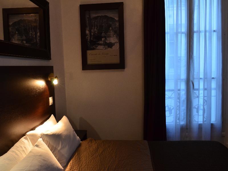 Hotel Le Twelve Parigi