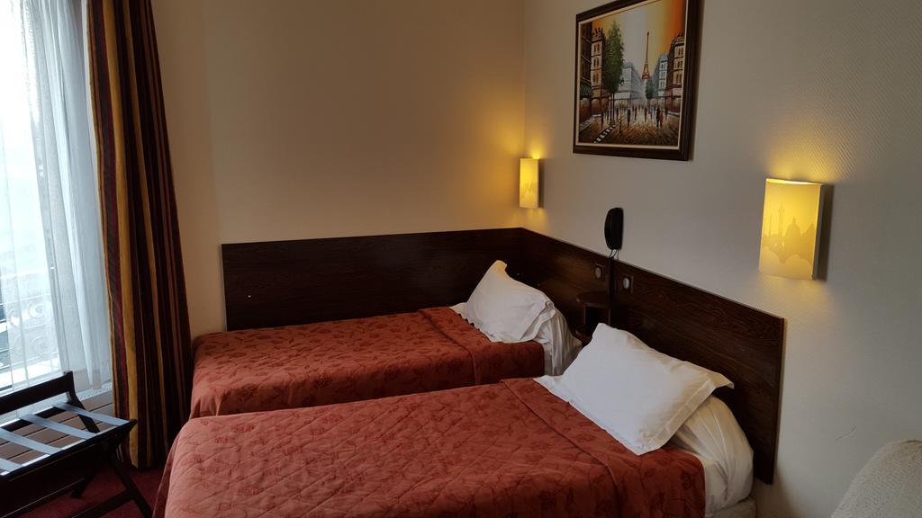Les Deux Gares Hotel Parigi