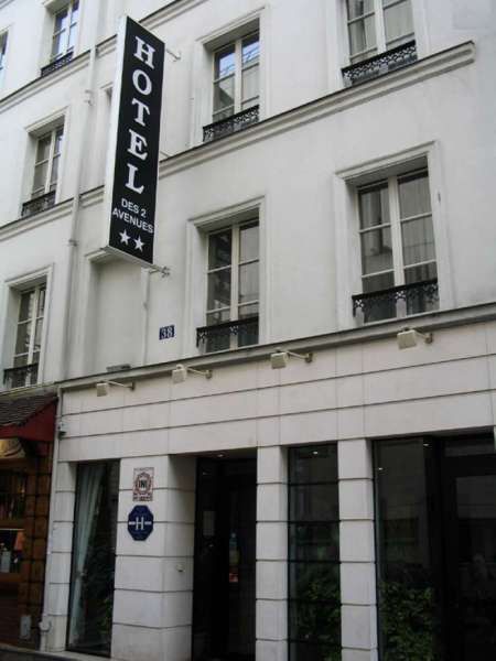 Des Deux Avenues Hotel Paris