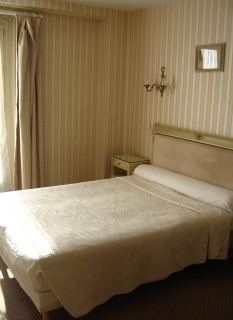 Hotel London 3*