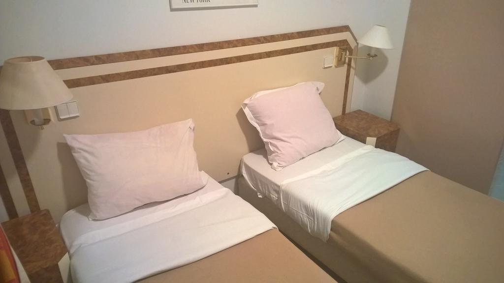 Hotel Azur Montmartre