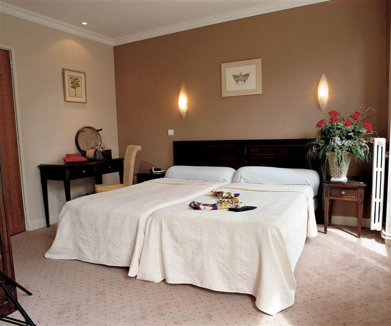 London Hotel