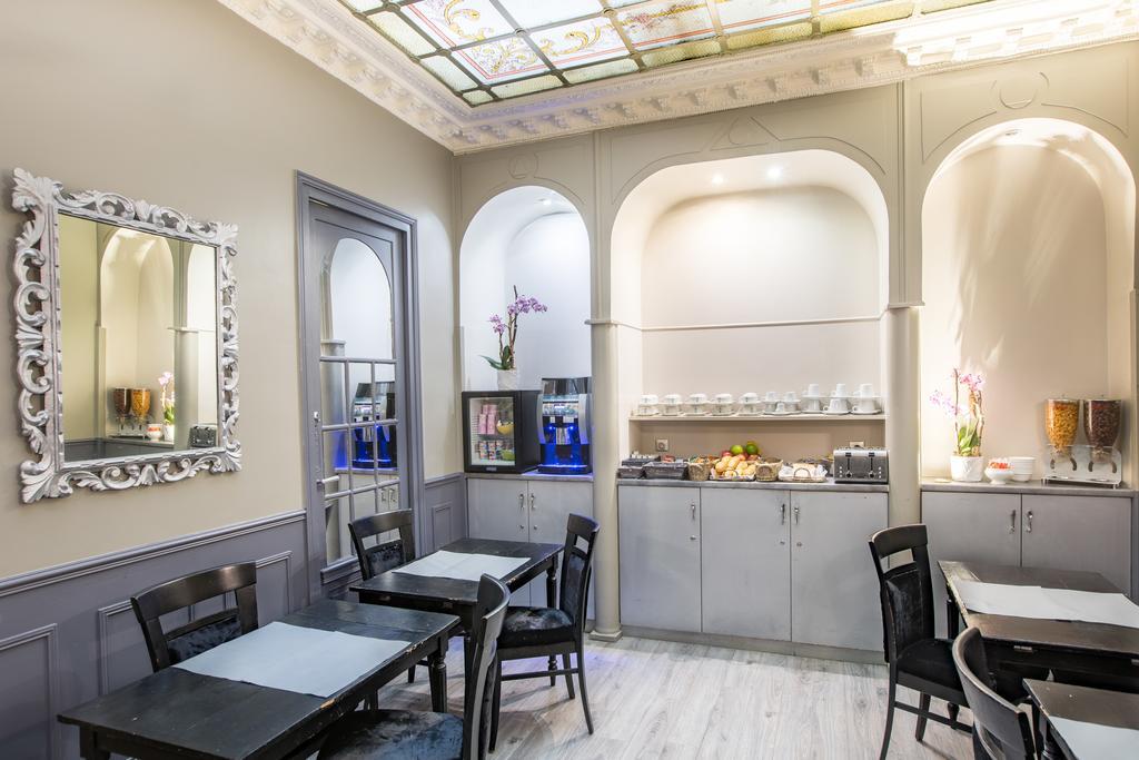 Prince Albert Louvre Hotel