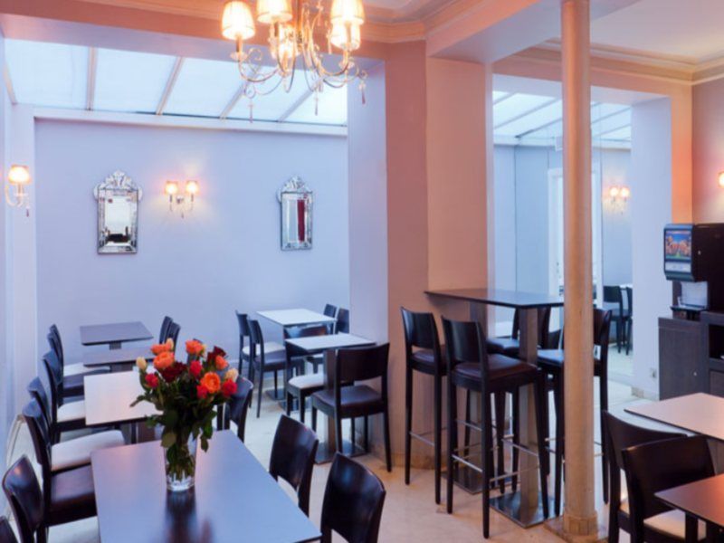 Corona -rodier- 3* Paris