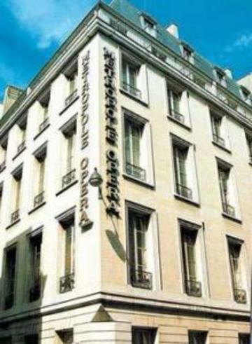 Lyric Opera Hotel 4*