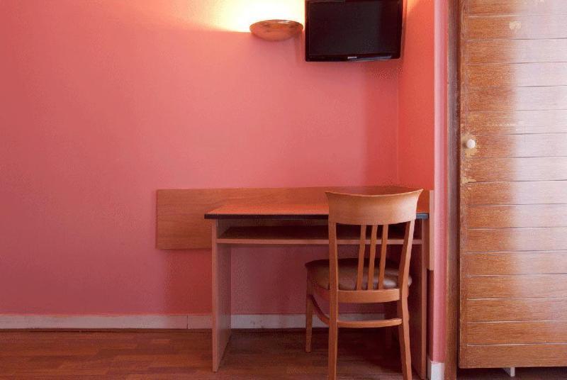 Hotel Hibiscus Republique