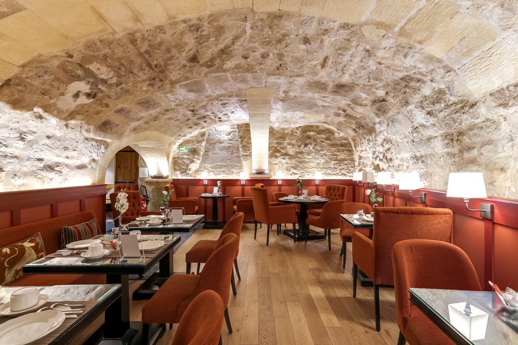Hotel Les Tournelles