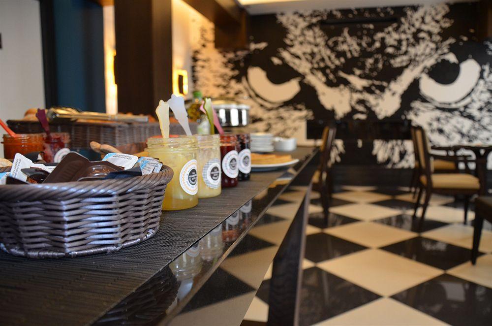 The Chess 4* Paris