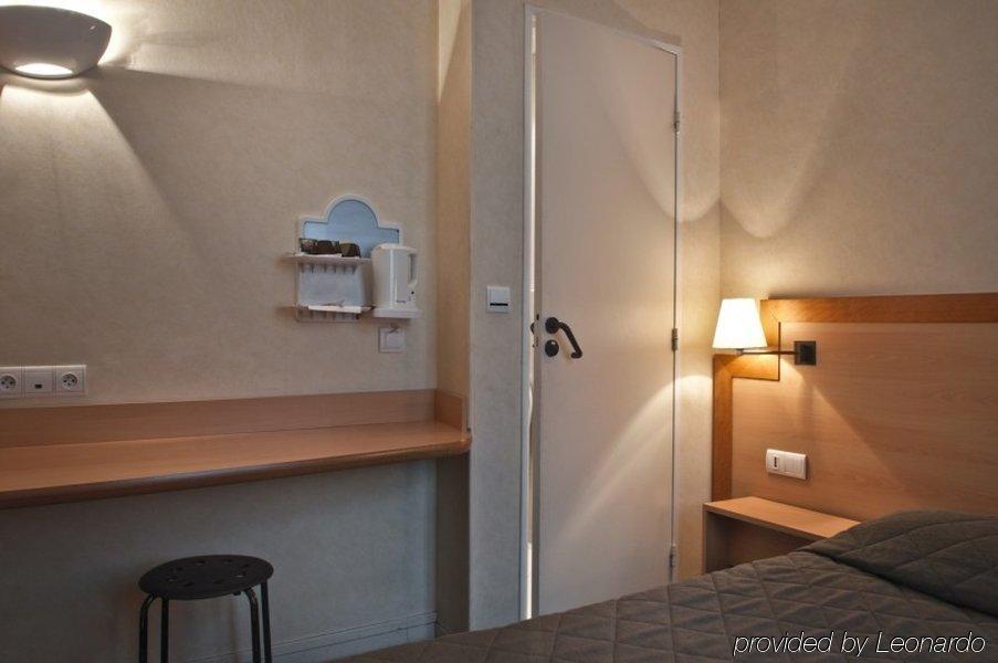 Hotel Du Chemin 3*