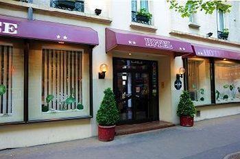 Hotel Crimée 3*