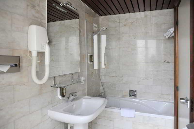 Waldorf Montparnasse 3*