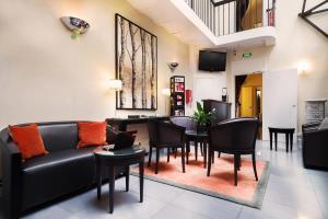 Archetype Etoile Hotel