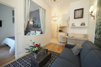 Louvre Opera Private Chicsuites * Paris