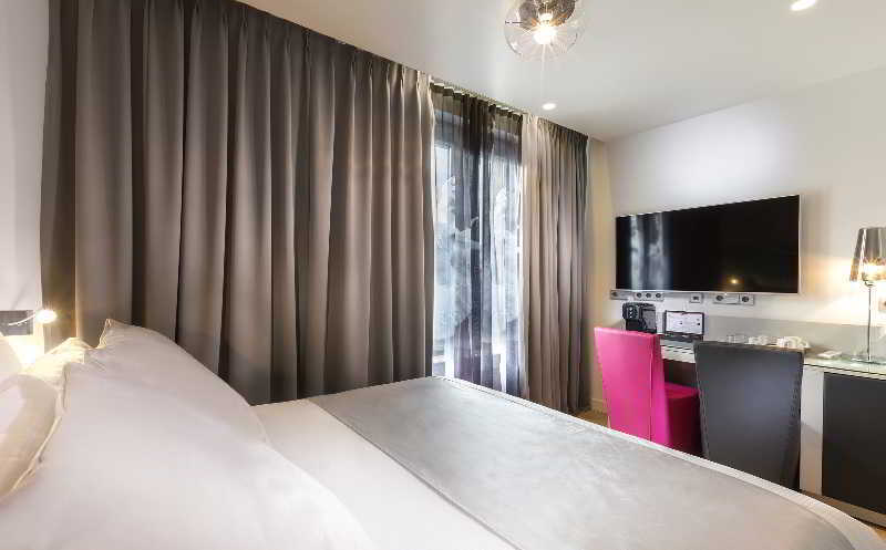 Hotel Lyric Opera